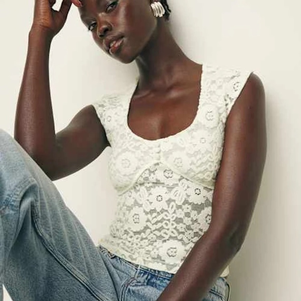 reformation Hendrix top in ivory - size m